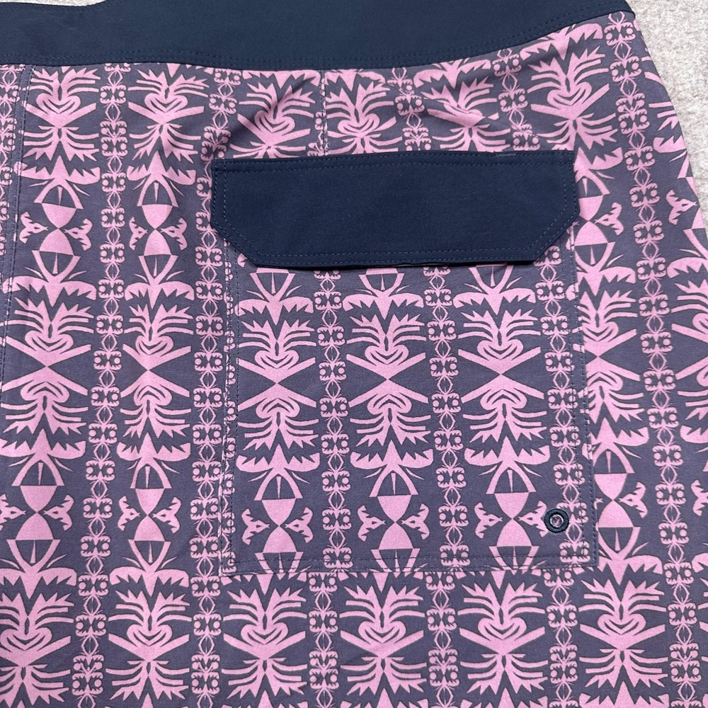 Patagonia Board Shorts Mens Size 40 Multicolor Drawstrings Lightweight - Picture 9 of 9